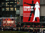 17.10.08 / Pressefoto: STAND UP AND TAKE ACTION im Berliner Sony Centner. Foto: Alexander Stein.